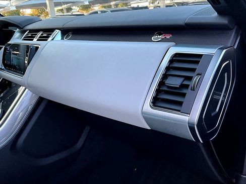 Used 2022 Land Rover Range Rover Sport SVR Carbon Edition image 17