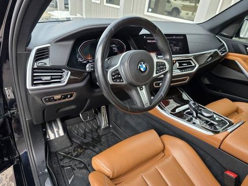 Used 2021 BMW X5 xDrive40i w/ M Sport Package image 9