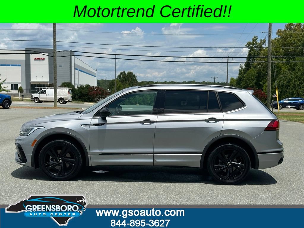 Used 2024 Volkswagen Tiguan SE R-Line FWD image 2