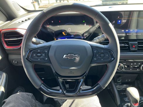 Used 2025 Chevrolet TrailBlazer ACTIV w/ Convenience Package image 44