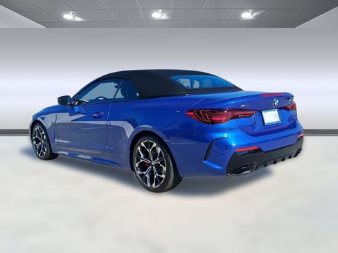 New 2026 BMW 440i xDrive Convertible image 3