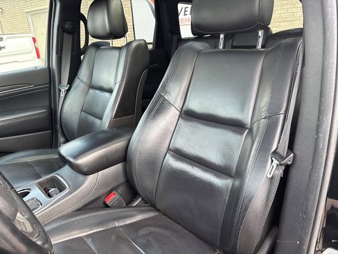 Used 2020 Jeep Grand Cherokee Limited w/ Luxury Group II image 9