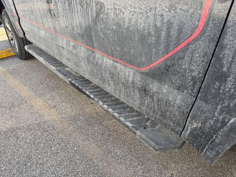 Used 2016 Ford F150 Lariat w/ Equipment Group 502A Luxury image 10