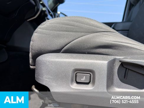 Used 2024 Toyota Tacoma SR image 21