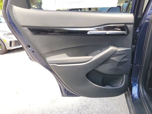 Certified 2024 Kia Seltos S FWD image 12