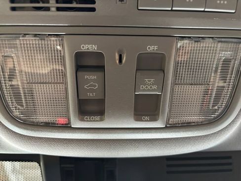 Used 2020 Honda CR-V EX-L image 22
