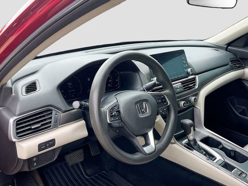 Used 2019 Honda Accord LX image 9