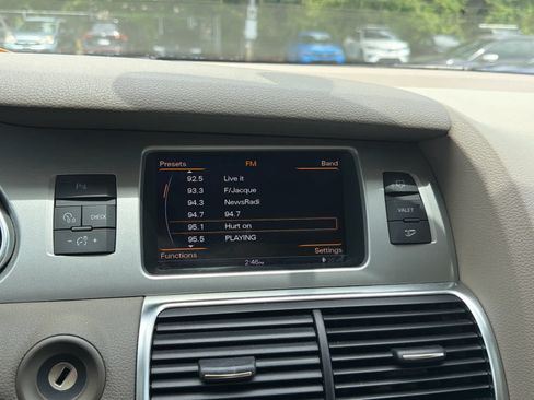 Used 2014 Audi Q7 3.0T Premium Plus AWD/4WD image 30
