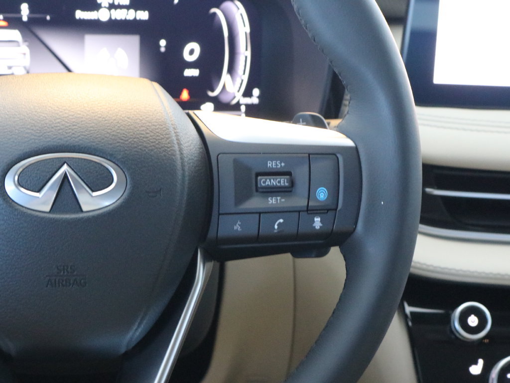 Used 2023 INFINITI QX60 Luxe AWD/4WD image 13