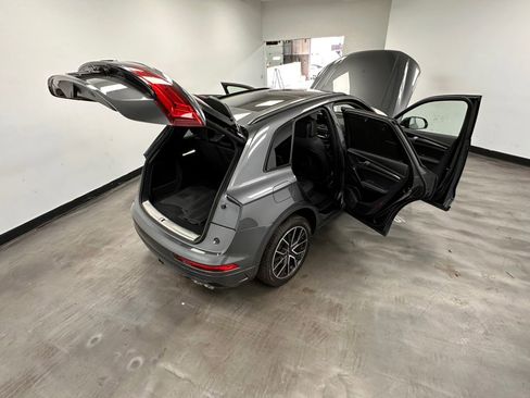 Used 2023 Audi SQ5 Prestige w/ Prestige Package image 53
