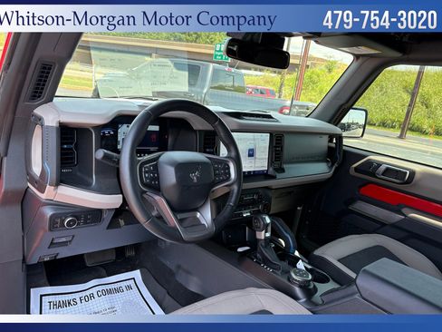 Used 2022 Ford Bronco Wildtrak image 13