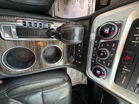 Used 2016 GMC Acadia SLT w/ Open Road Package image 21