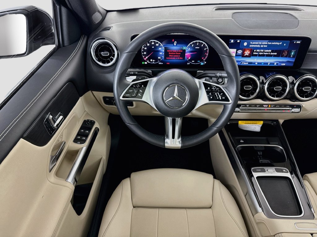 Used 2026 Mercedes-Benz GLB 250 image 10