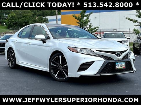 Used 2018 Toyota Camry XSE w/ Driver Assist Package FWD image 2