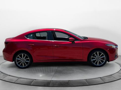 Used 2018 MAZDA MAZDA3 Grand Touring FWD image 8