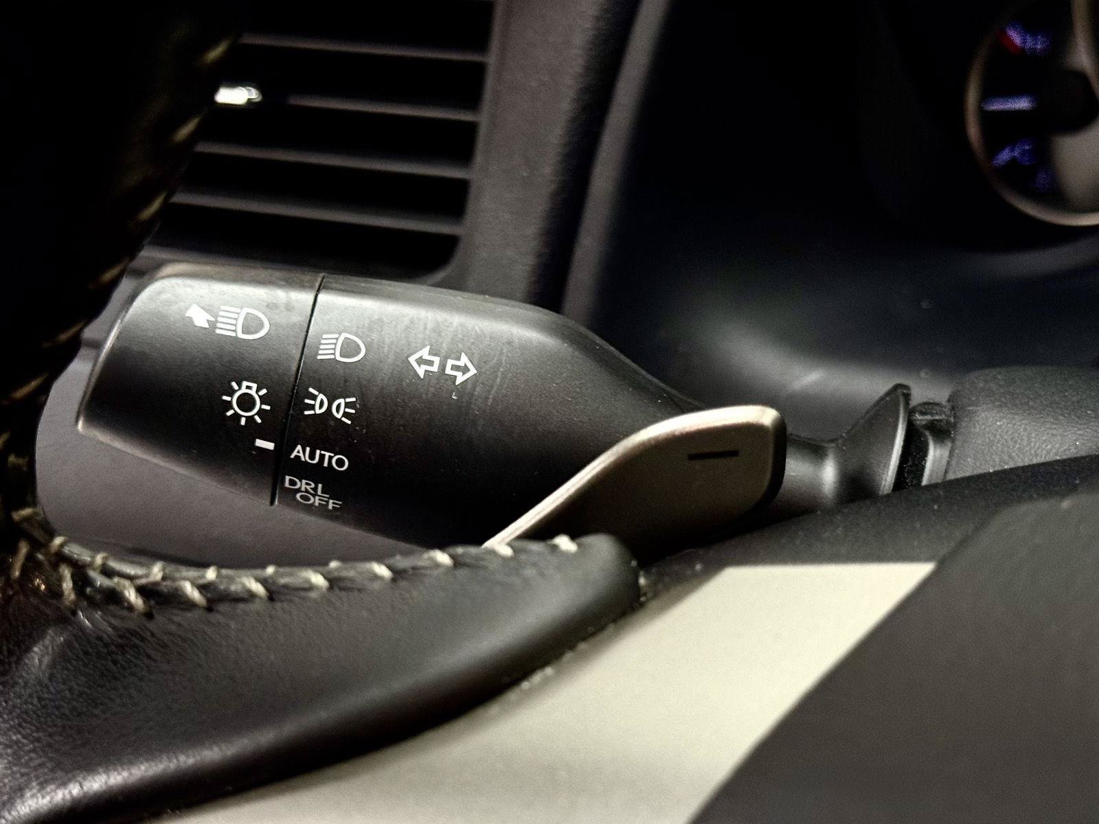 Used 2020 Lexus RX 450h AWD w/ Premium Package image 20