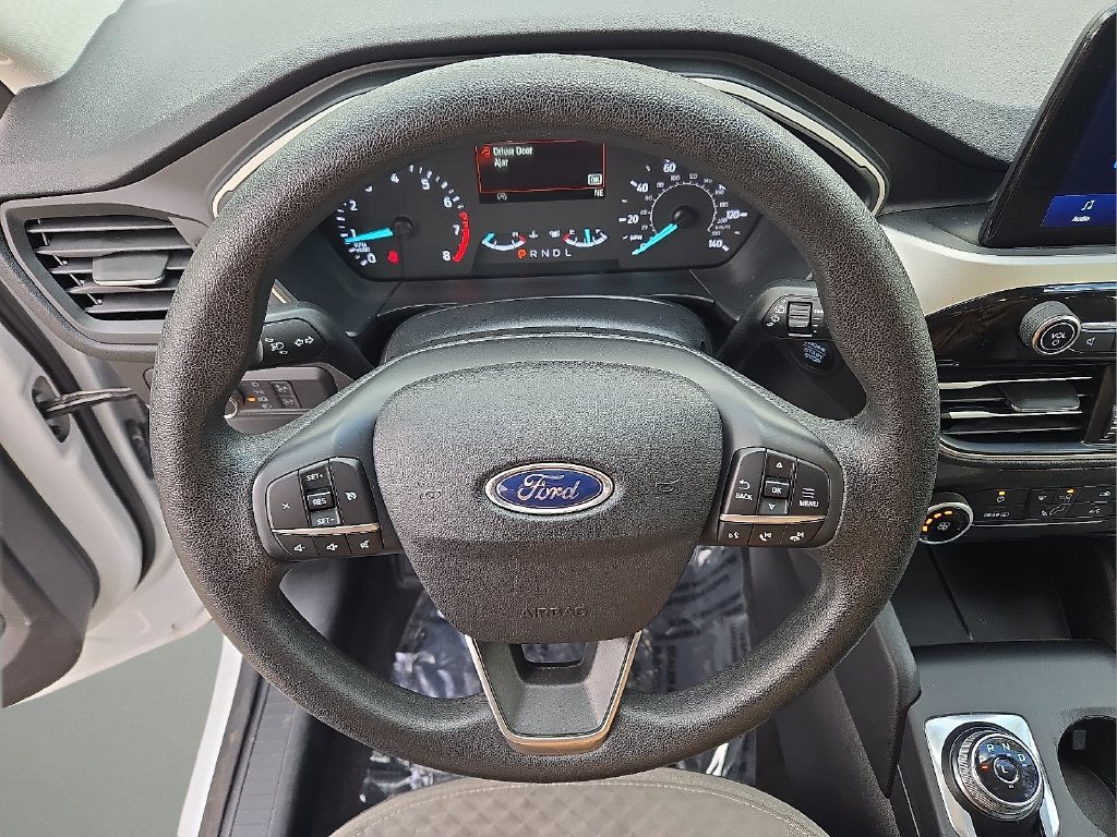 Used 2022 Ford Escape SE FWD image 20