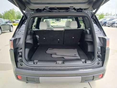 New 2026 Jeep Cherokee Limited AWD/4WD image 19