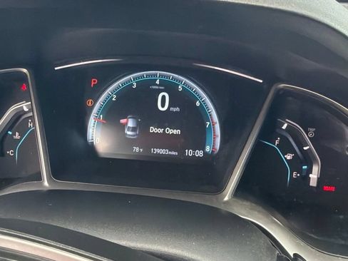 Used 2016 Honda Civic EX image 2