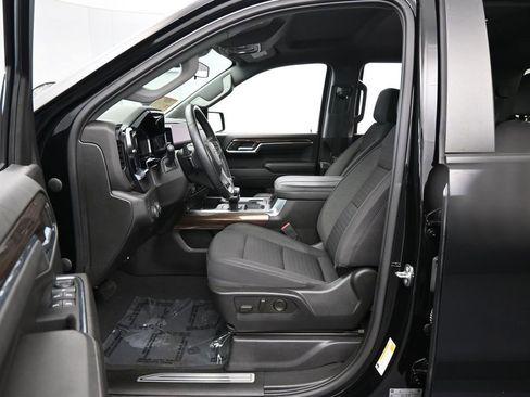 Used 2023 Chevrolet Silverado 1500 RST RWD image 11