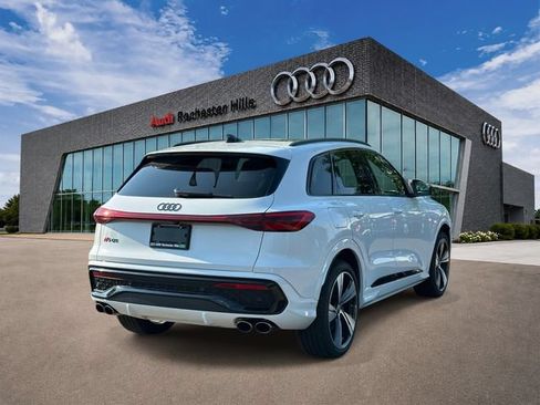 Certified 2025 Audi SQ5 Premium Plus AWD/4WD image 5