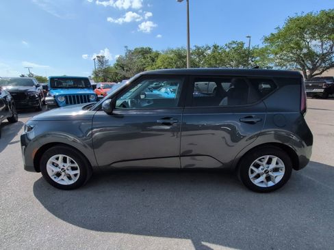Used 2024 Kia Soul LX w/ Option Group 015 image 8