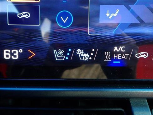 New 2025 Chevrolet Equinox EV RS image 21