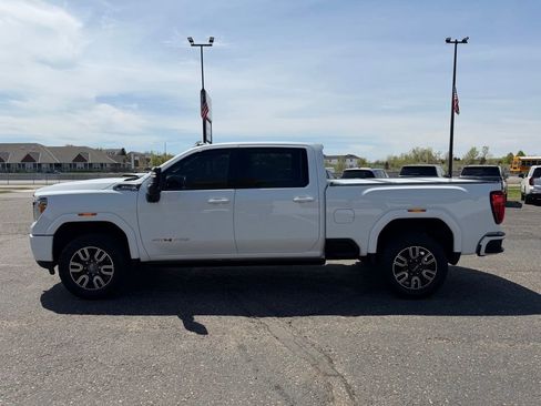 Used 2022 GMC Sierra 3500 AT4 w/ AT4 Preferred Package AWD/4WD image 9