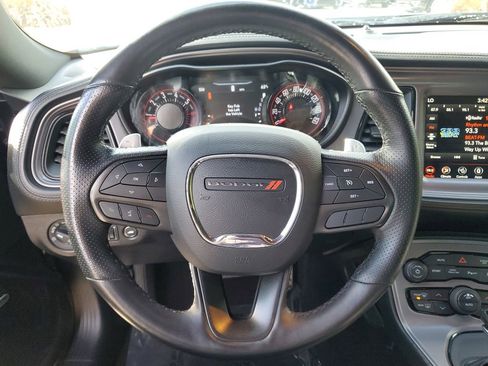 Used 2023 Dodge Challenger R/T w/ Plus Package image 22