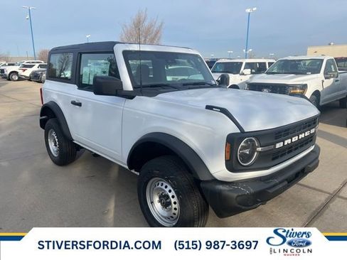 New 2026 Ford Bronco 2-Door image 1