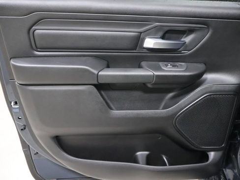New 2026 RAM 1500 Express AWD/4WD image 12