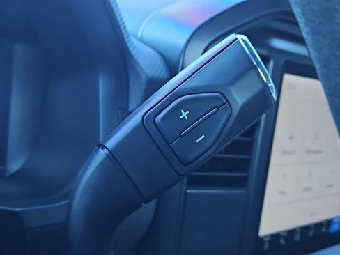 Used 2024 Ford F150 XL image 16