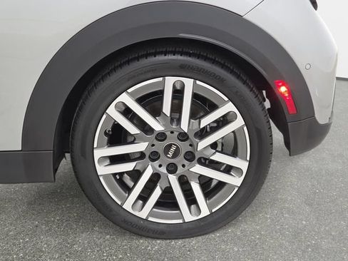Used 2026 MINI Cooper S FWD image 32