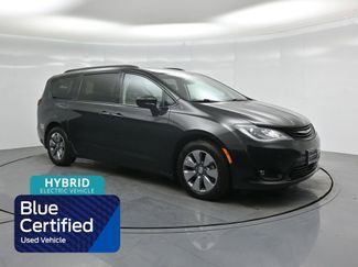 Used 2018 Chrysler Pacifica Limited w/ Advanced Safetytec Group 360° Tour