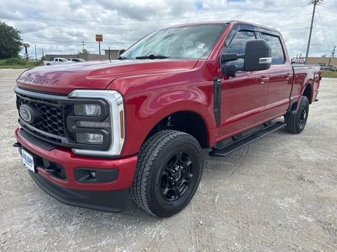 Used 2024 Ford F250 XLT w/ XLT Premium Package AWD/4WD image 1