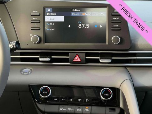 Used 2025 Hyundai Elantra Sport image 21