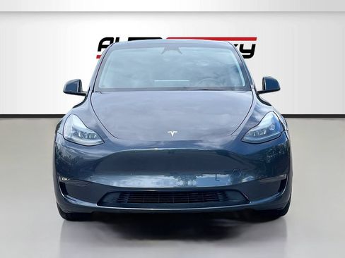 Used 2024 Tesla Model Y Performance AWD/4WD image 2