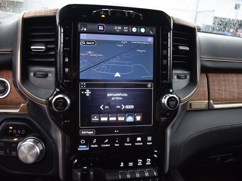 Used 2022 RAM 1500 Limited image 19