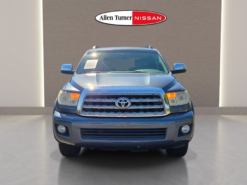 Used 2010 Toyota Sequoia Limited RWD image 10
