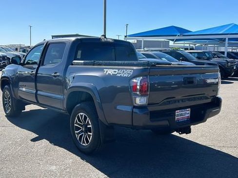 Used 2021 Toyota Tacoma TRD Sport image 5