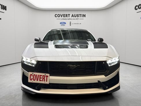 Used 2024 Ford Mustang Dark Horse image 8