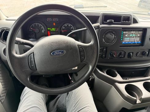 Used 2013 Ford E-350 and Econoline 350 Extended Super Duty w/ PWR Group image 16