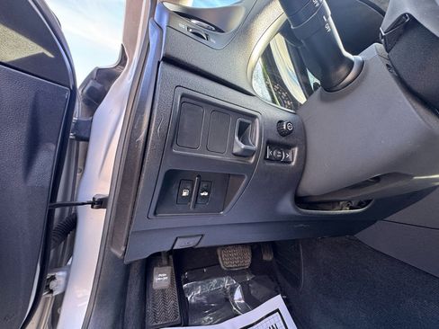 Used 2008 Lexus IS 250 image 16