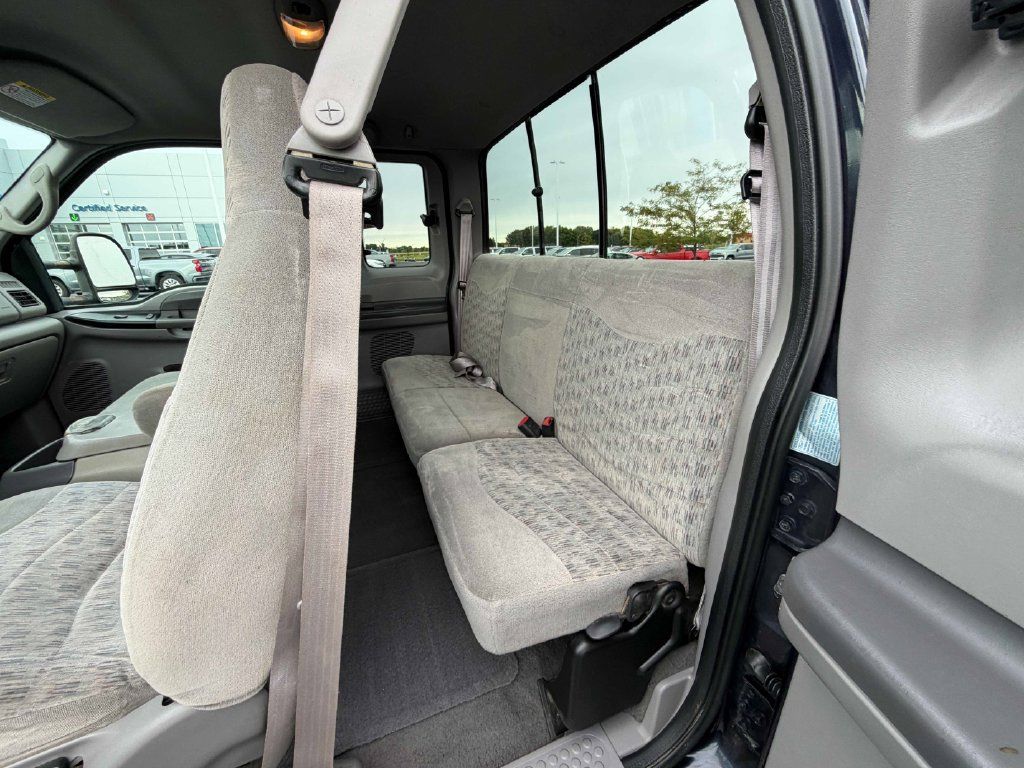 Used 2000 Ford F350 XLT AWD/4WD image 17