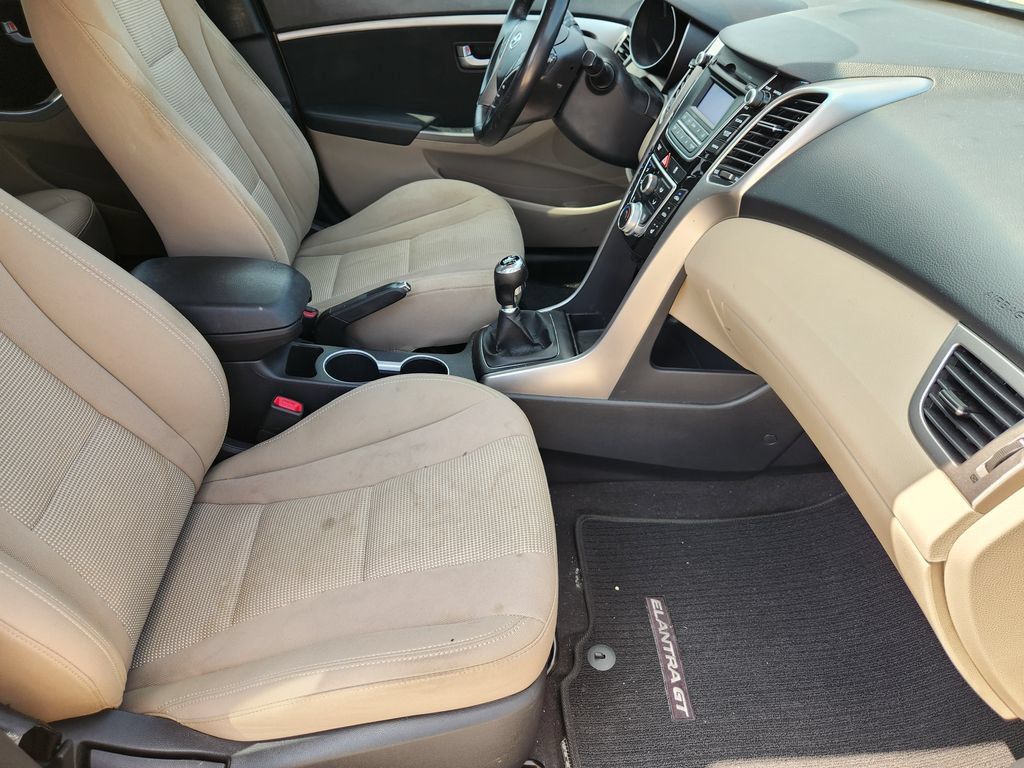 Used 2013 Hyundai Elantra GT w/ Touch & Go Pkg FWD image 15
