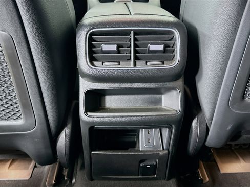 Certified 2021 Mercedes-Benz GLE 350 4MATIC w/ Premium Package image 34