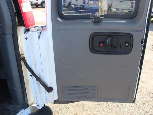 Used 2013 Chevrolet Express 3500 LT w/ LT Preferred Equipment Group image 9