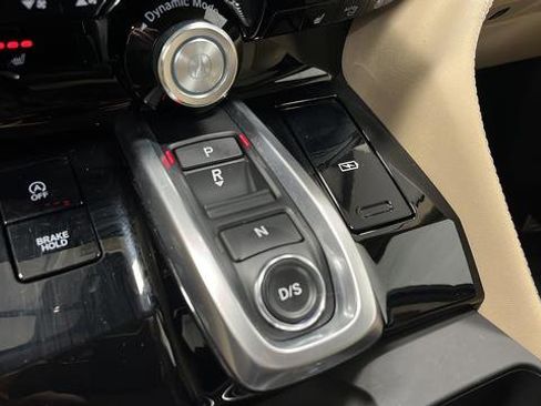 Used 2023 Acura MDX SH-AWD w/ Advance Package image 19