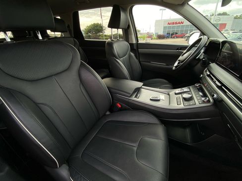 Used 2025 Hyundai Palisade SEL AWD/4WD image 17