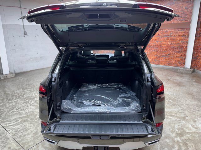 Used 2026 BMW X5 xDrive40i AWD/4WD image 25